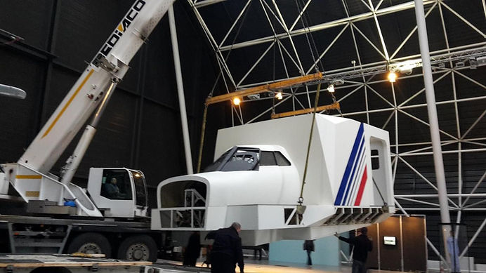 LES_SIMULATEURS_DE_VOL_DU_MUSÃE_3.jpg
